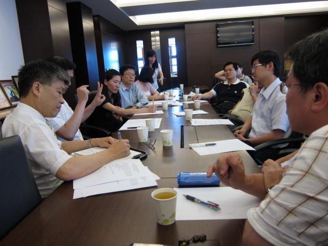 古博仁理事長及黃雋恩常務理事出席本次會議並針對會議中重點進行紀錄，希望能協助藥事照護服務落實